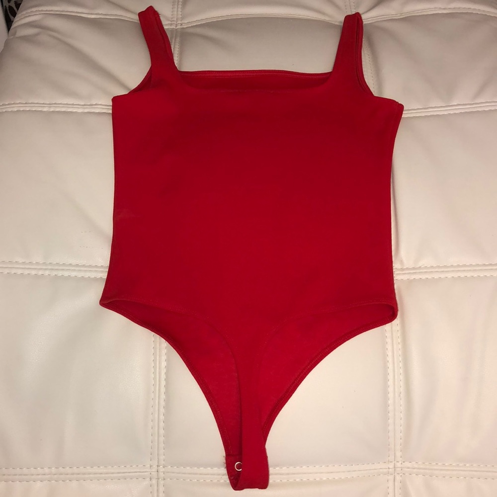 Red bodysuit - Picture 2 of 2